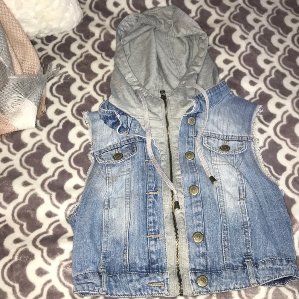 Denim vest with gray hood